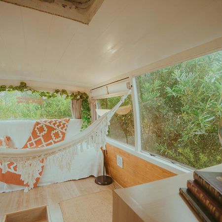 The Amazing Inacio Bus Converted Home Синтра Экстерьер фото