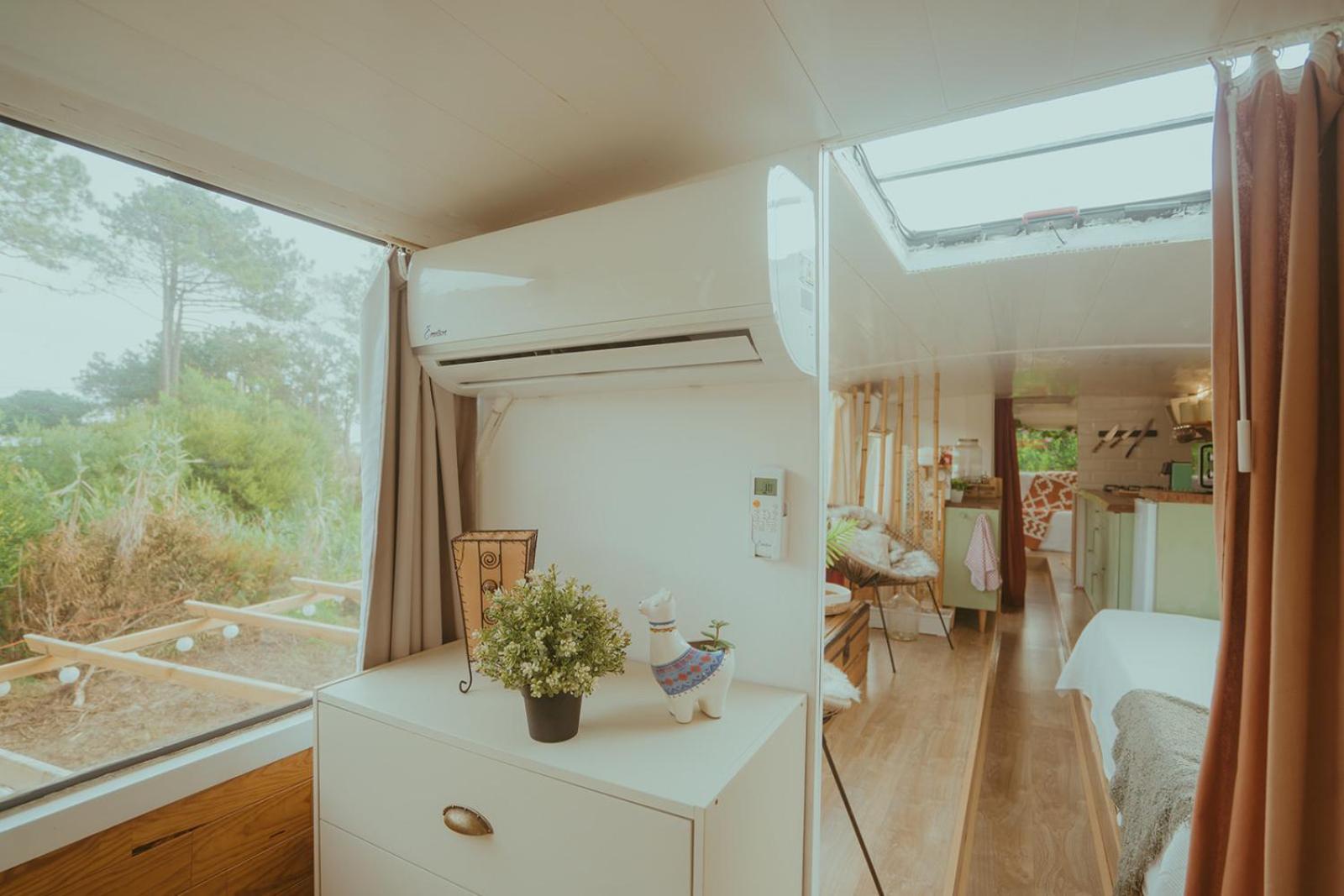 The Amazing Inacio Bus Converted Home Синтра Экстерьер фото