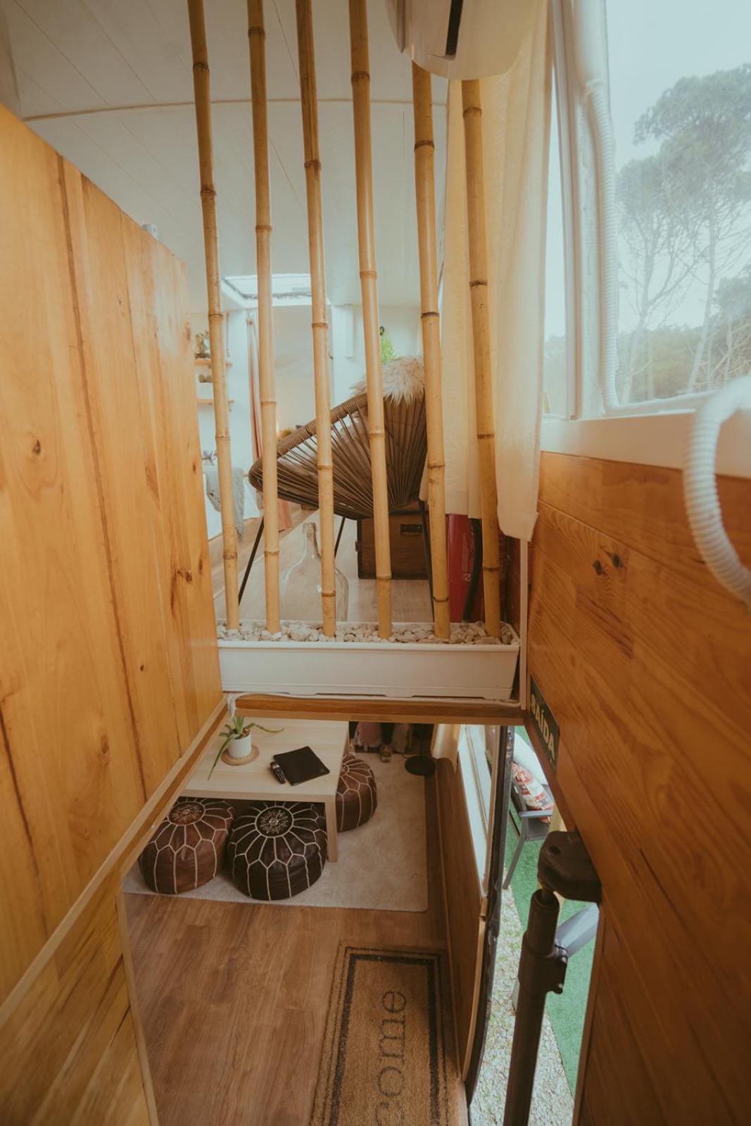 The Amazing Inacio Bus Converted Home Синтра Экстерьер фото