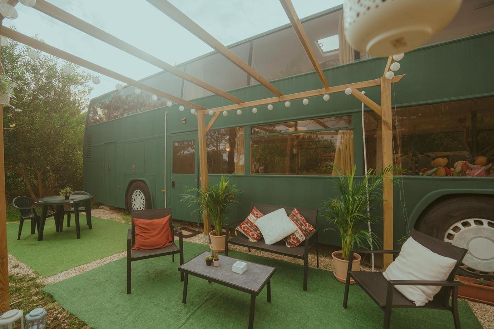The Amazing Inacio Bus Converted Home Синтра Экстерьер фото